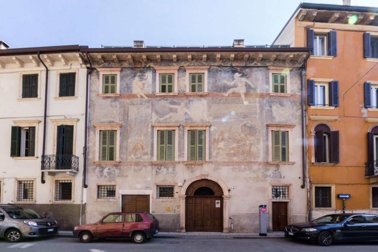 Palazzo Cavalli Pasquini Verona Exterior photo